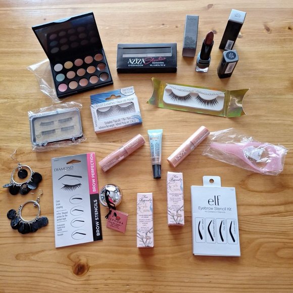 Other - Makeup Variety Bundle with Eyelashes